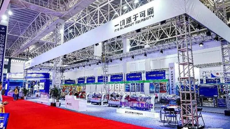 汽车内饰清洁剂材质分类解析