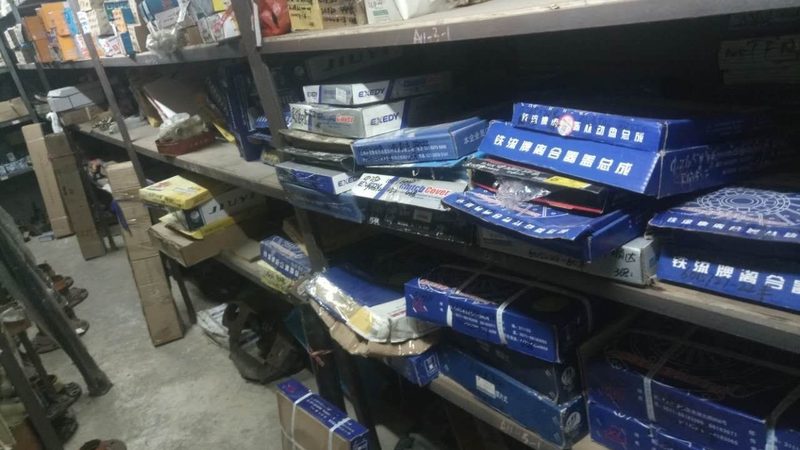 汽车配件批发市场：价格行情走势图背后的秘密